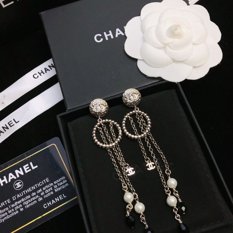 Ch**el earrings